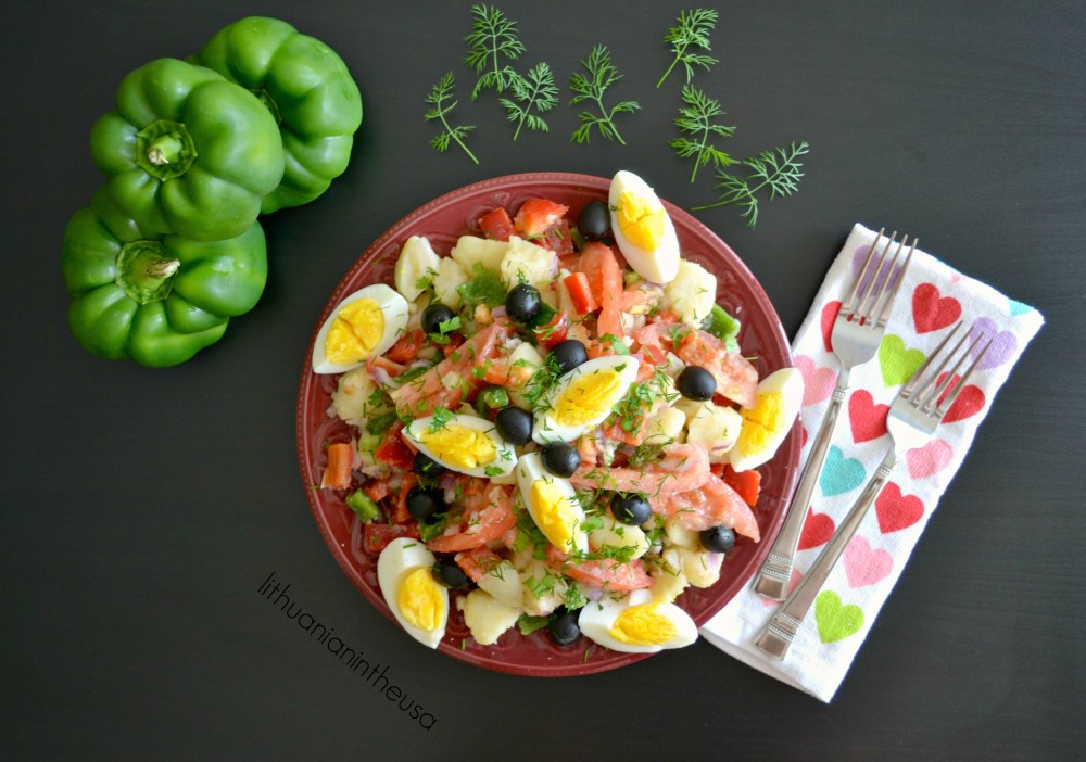 ispaniskos-kaimiskos-salotos-1-1