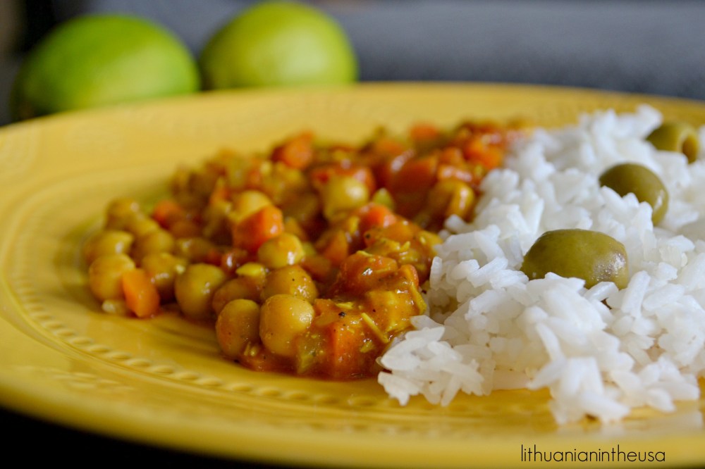 avinzirniu-ir-vistienos-troskinys-su-kariu-13-1