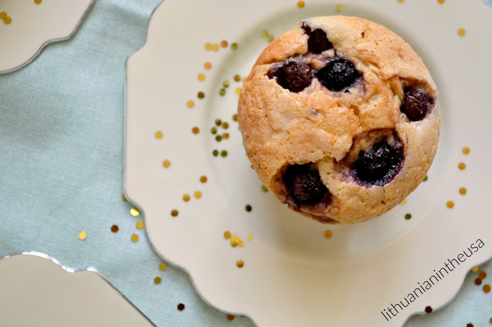 Melyniu keksiukai (84) 1