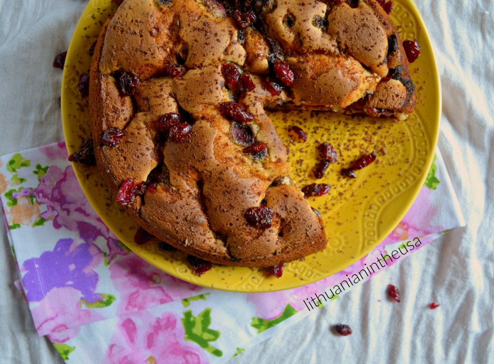 Purus, biskvitinis uogu pyragas (24) 1