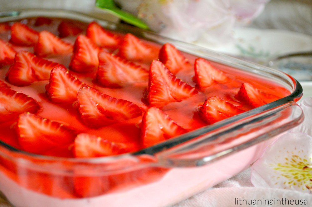 Strawberry jello cake (25) 1