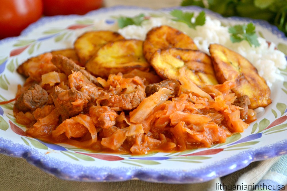 Carne con repollo_jautiena su troskintu kopustu (1) 1