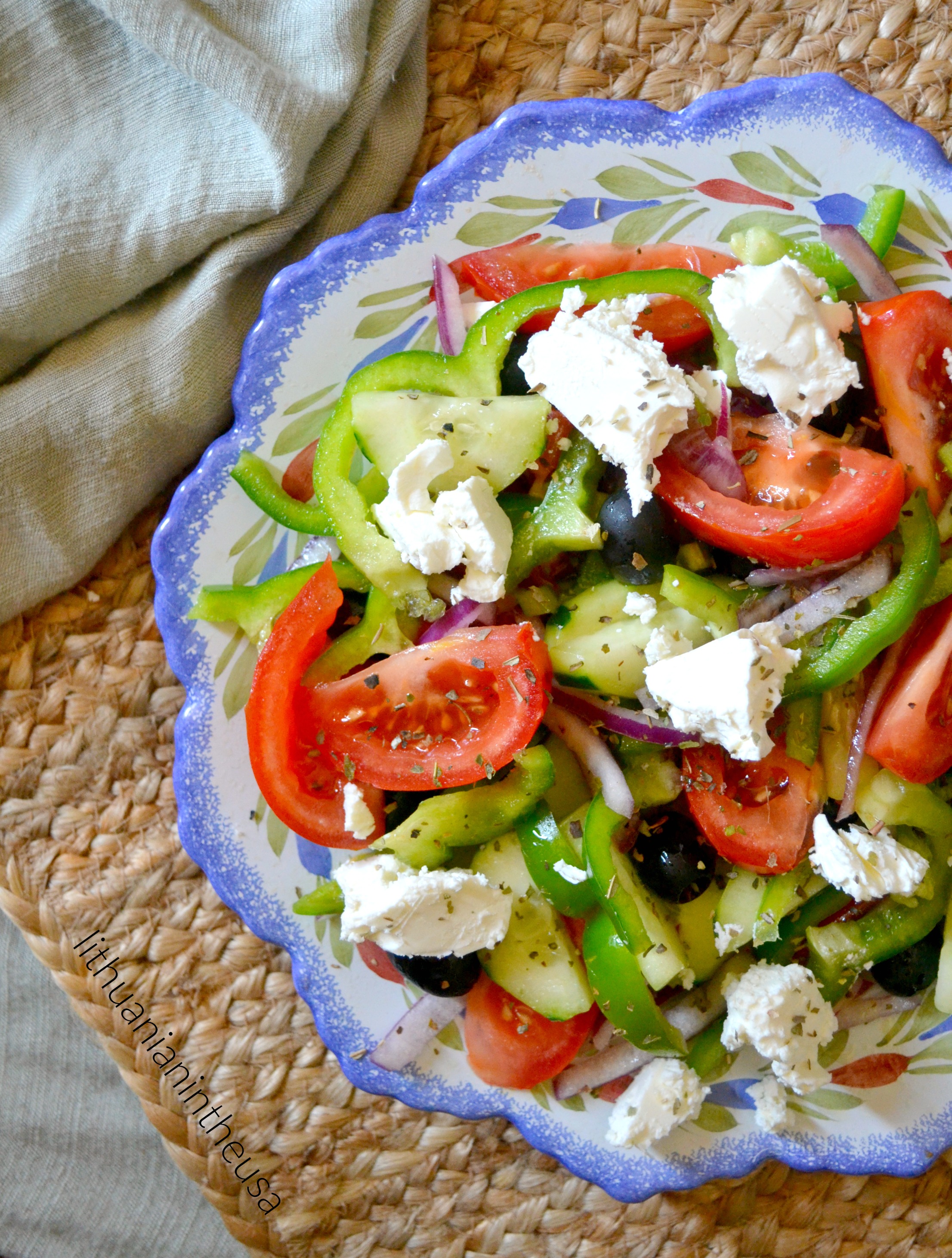 classic-greek-salad-klasikin-s-graiki-kos-salotos-lithuanian-in-the-usa