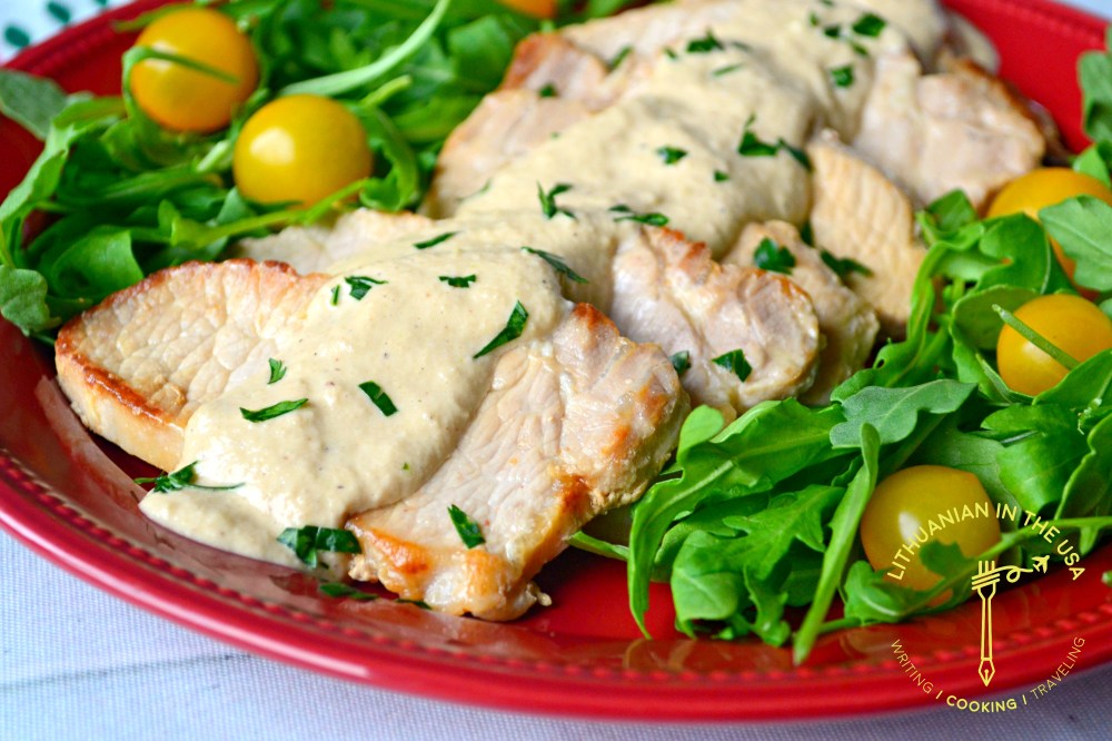 Kepsniai su svogunu-grietineles padazu (1) 1