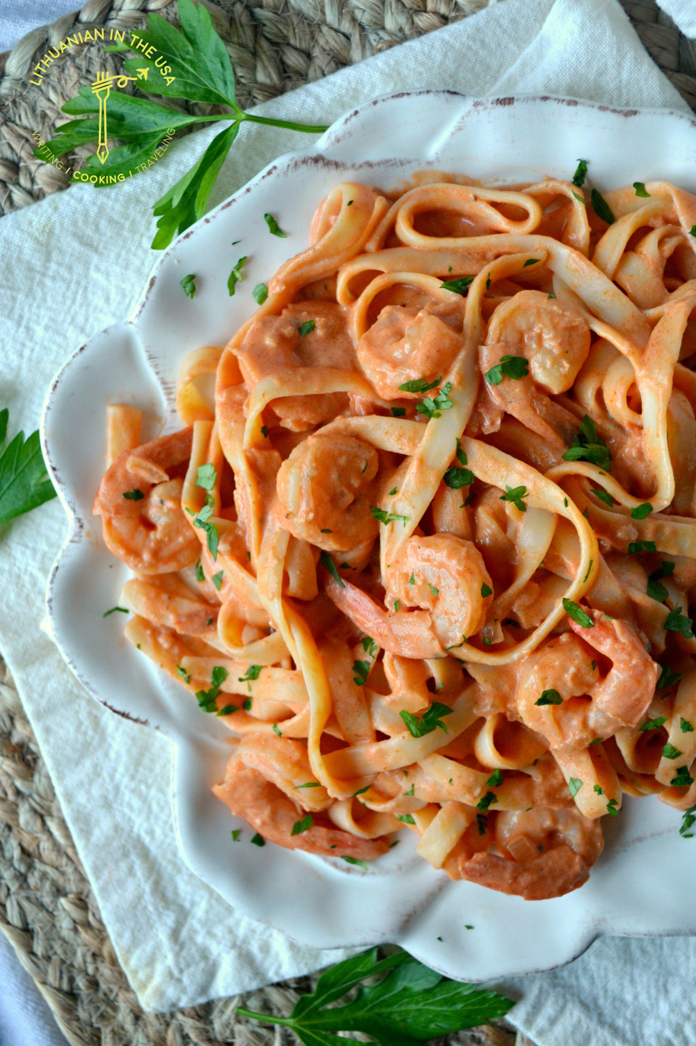 makaronai-su-krevetemis-ir-kreminiu-padazu-62-1-e1536711669106