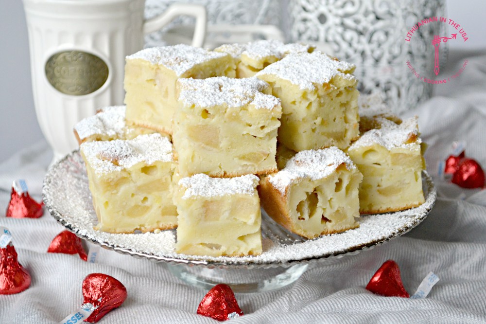 Obuoliu pyragas su saldziu jogurtu (26) 1