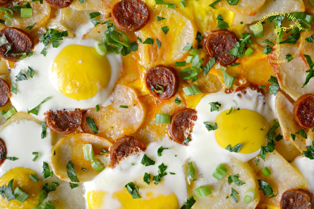 Bulviu, chorizo ir kiausiniu uzkepele (20) 1