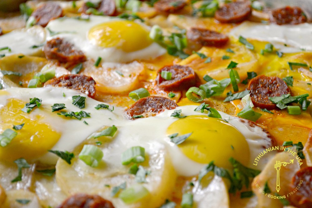 Bulviu, chorizo ir kiausiniu uzkepele (36) 1