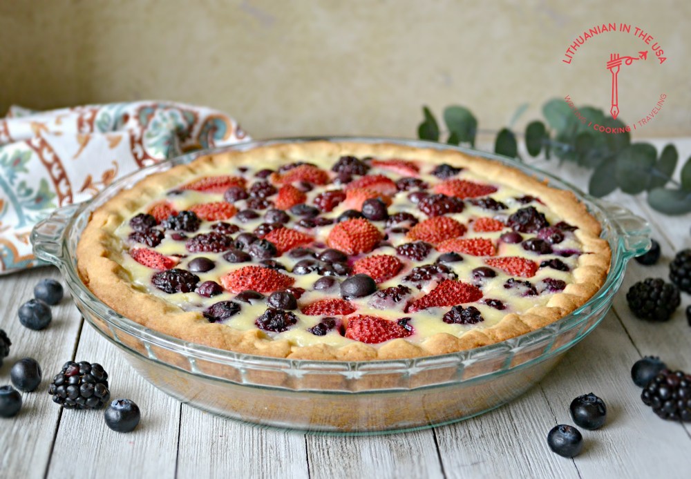 Pyragas su uogu ir grietines idaru (51) 1