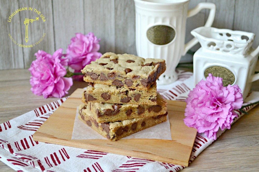 Sausainiu kvadrateliai su sokolado gabaliukais (84) 1