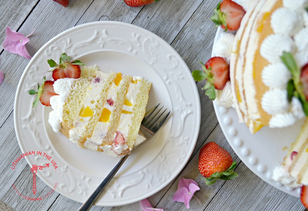 Jogurtinis tortas su vaisiais (123) 1