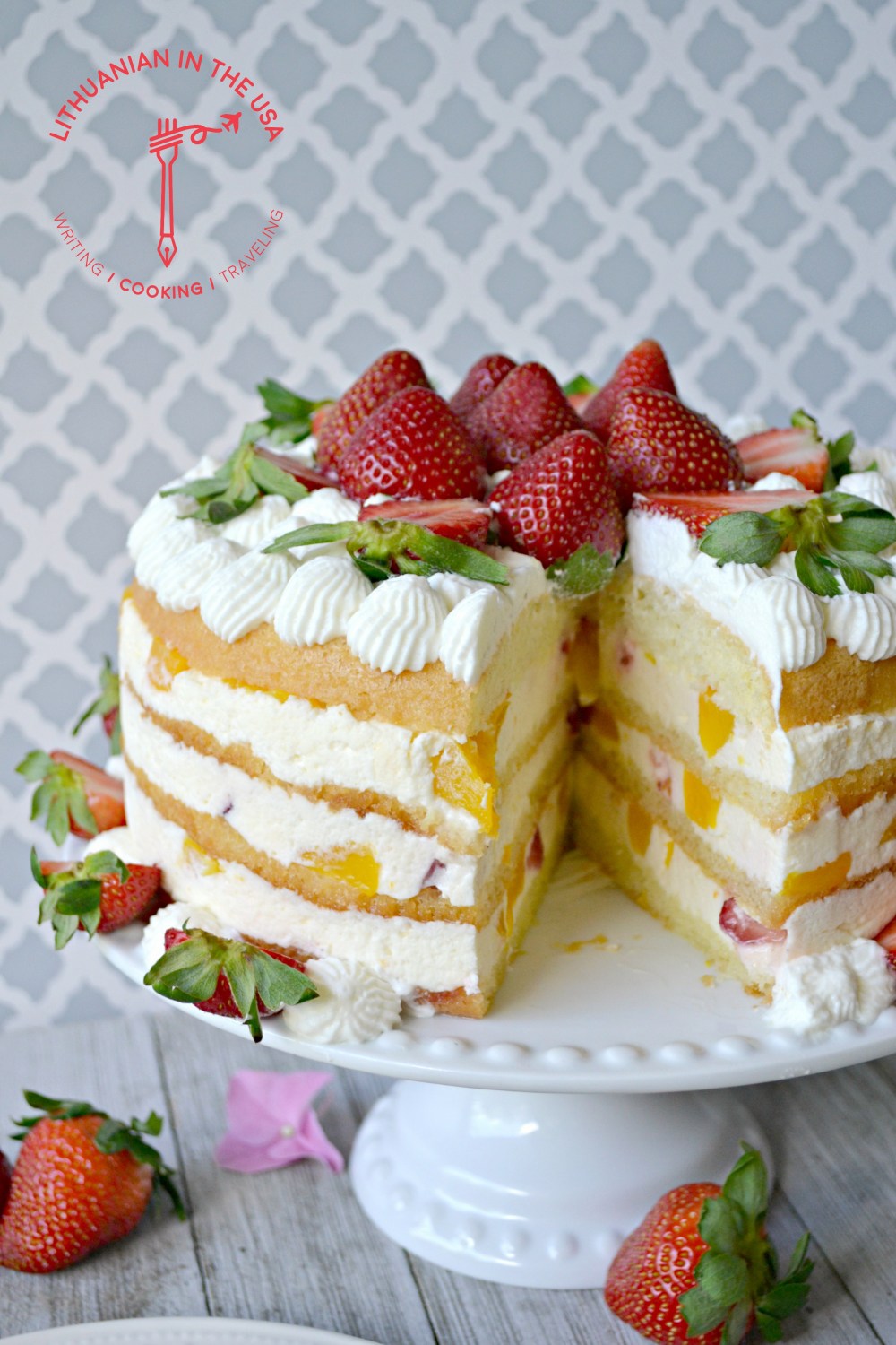 Jogurtinis tortas su vaisiais (158) 1