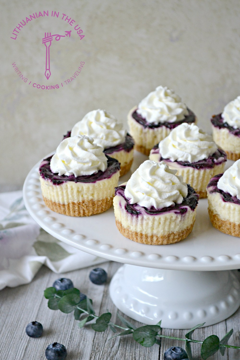 Mini pyrageliai su kreminiu suriu (55) 1