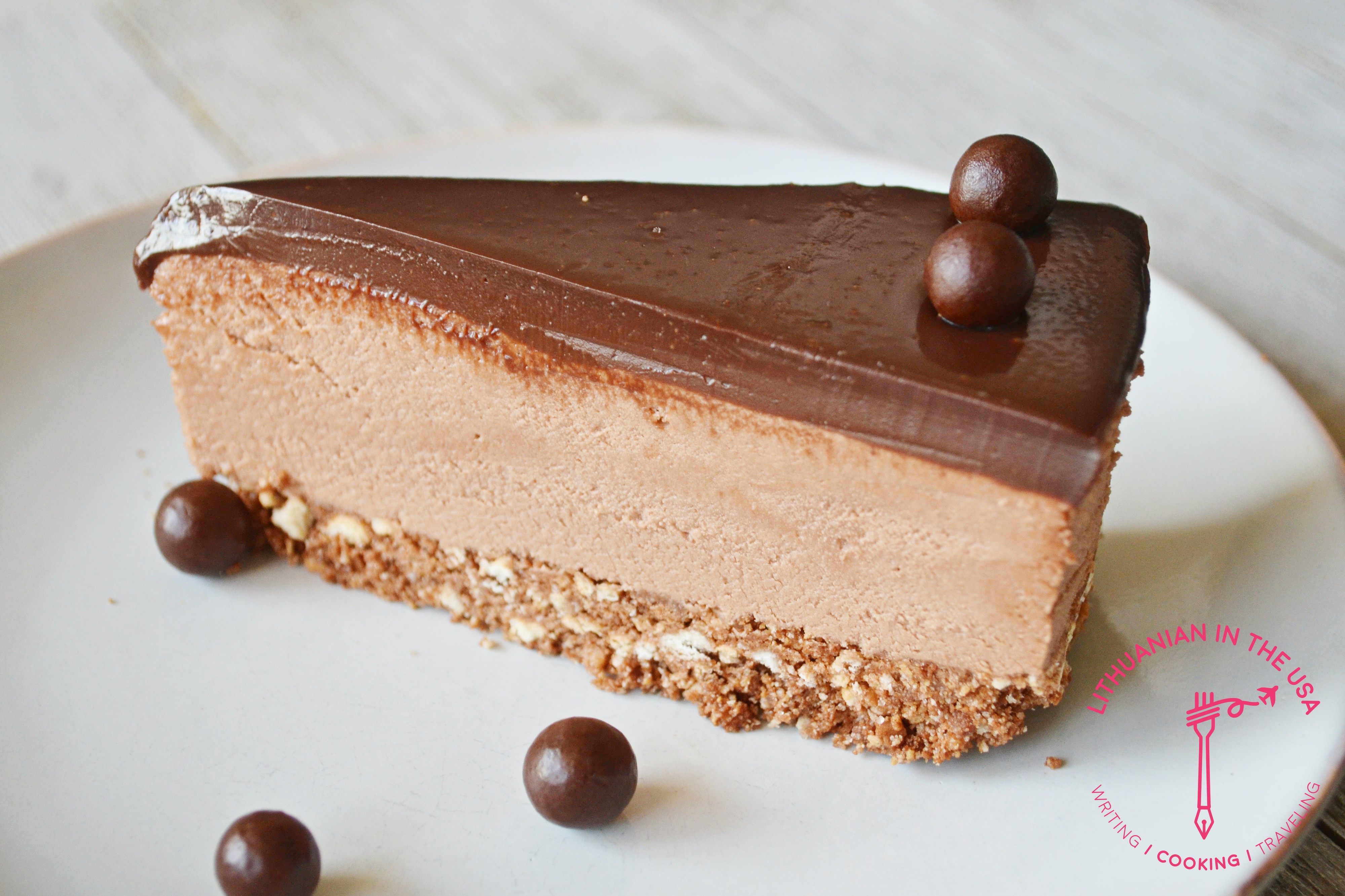 Nekeptas sokoladinis maskarpones surio tortas (119) 1