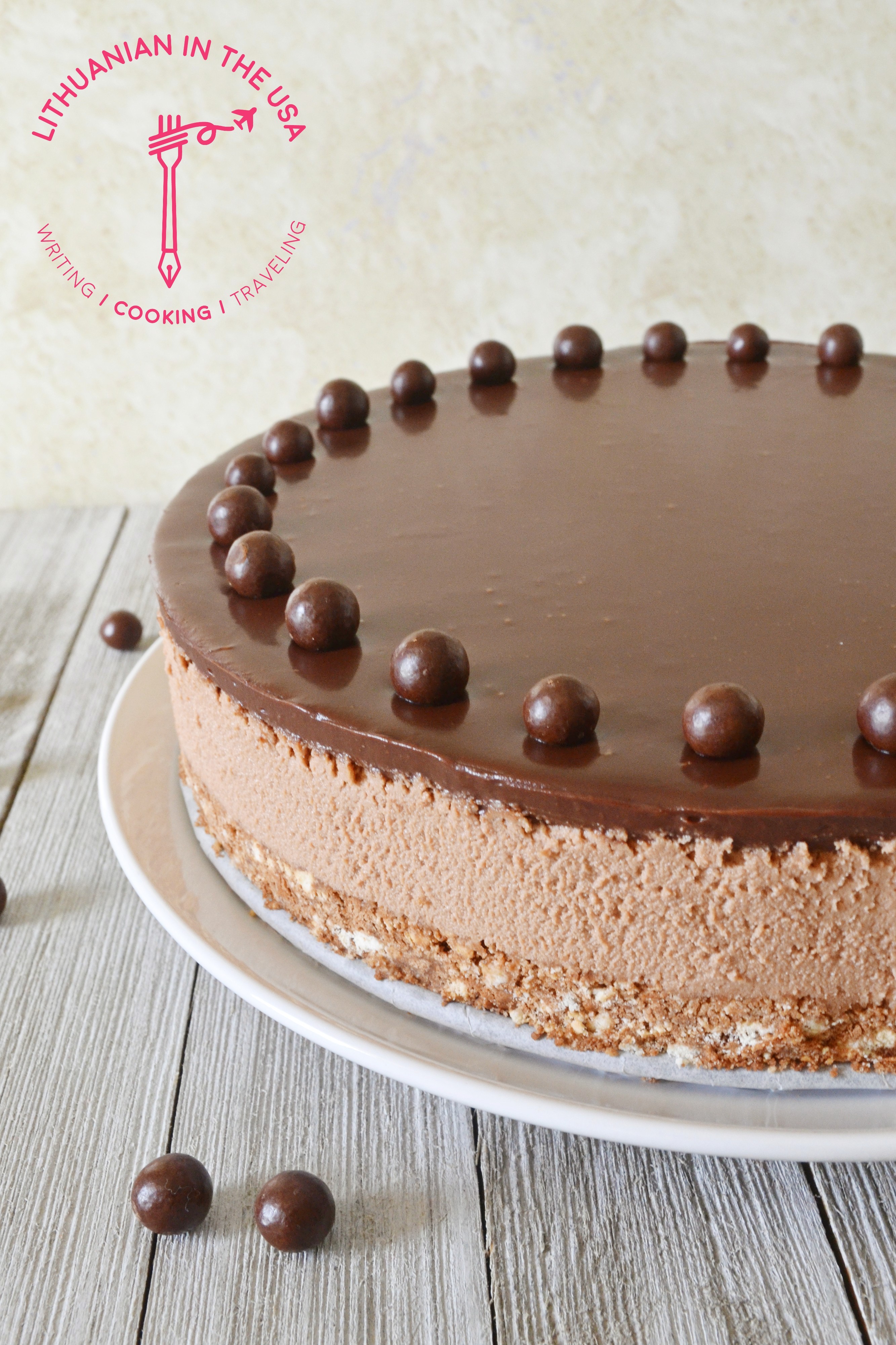 Nekeptas sokoladinis maskarpones surio tortas (19) (1)