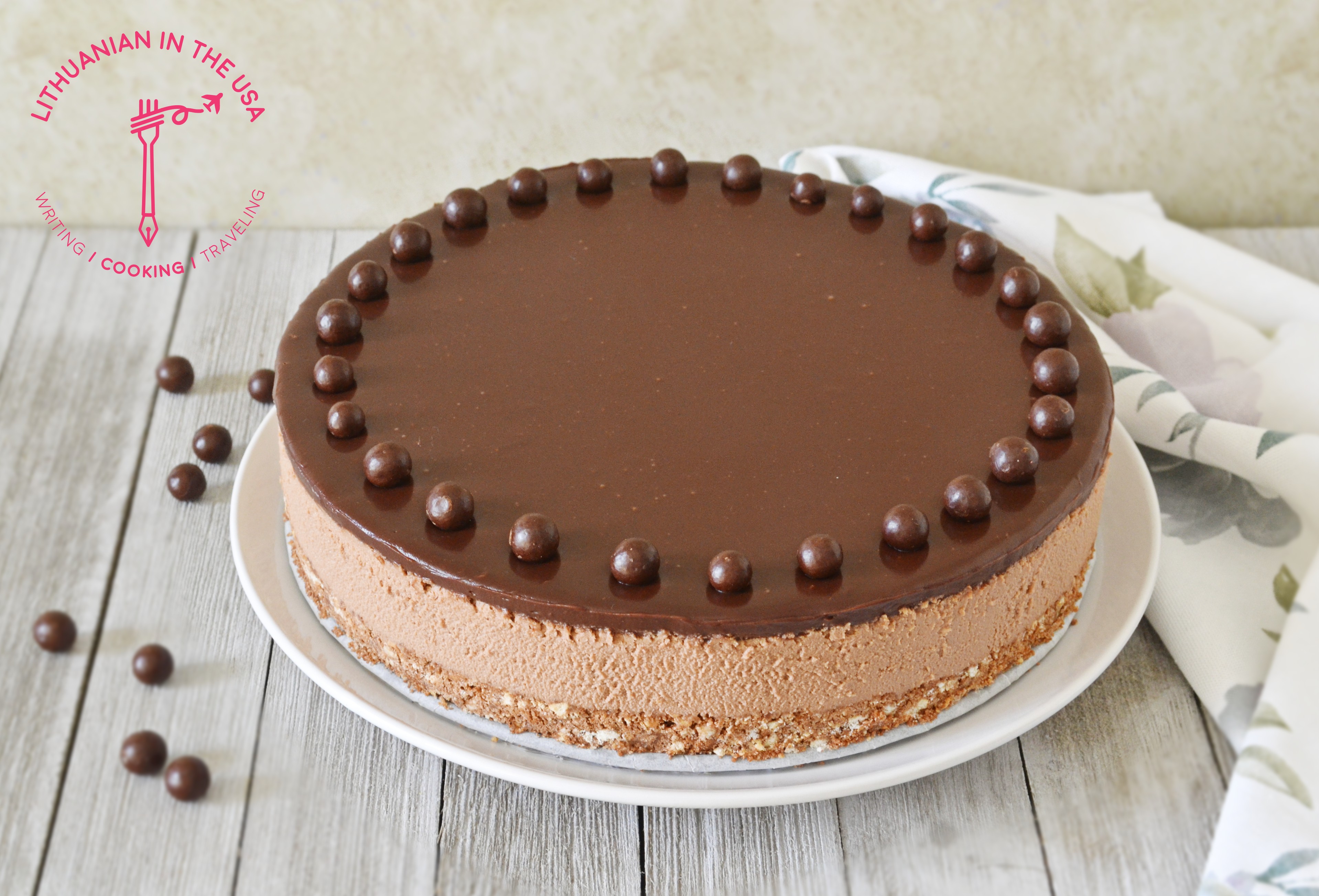 Nekeptas sokoladinis maskarpones surio tortas (76) 1