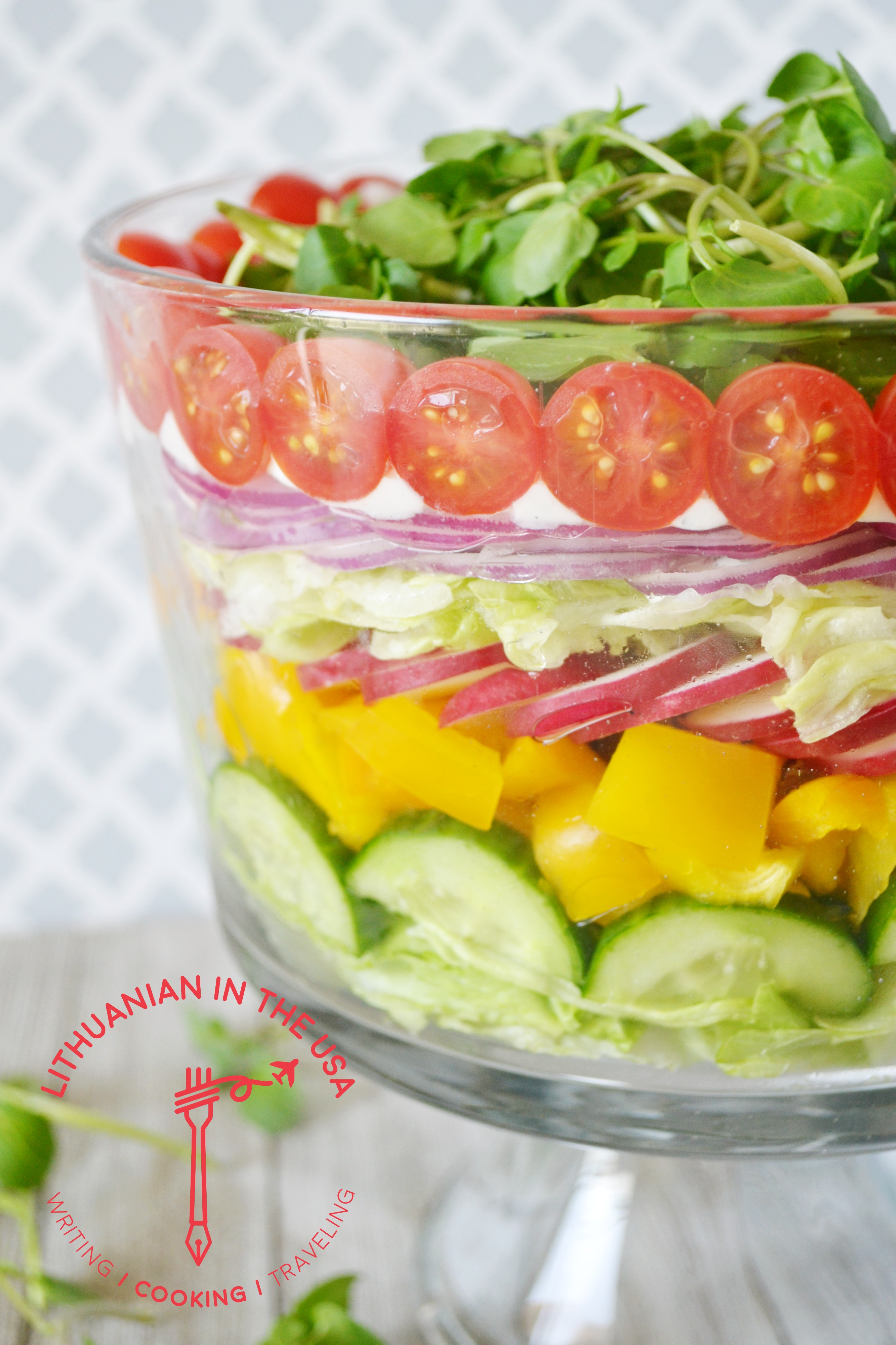 Sluoksniuotos salotos (33) 1